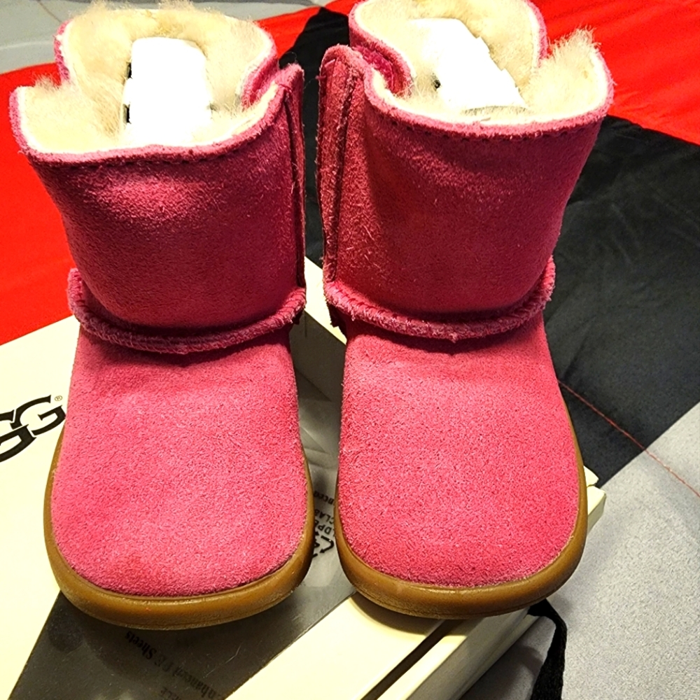Toddler ugg boots